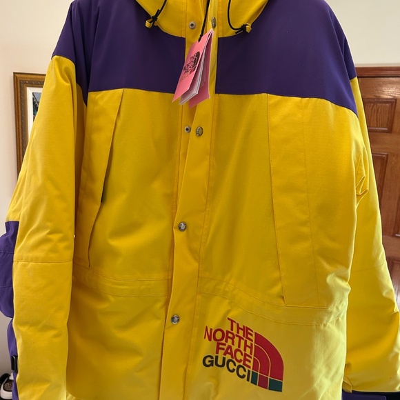 Men’s Gucci X Adidas, vibrant, yellow, puffer, coat size large made in Italy NWT - Picture 2 of 8